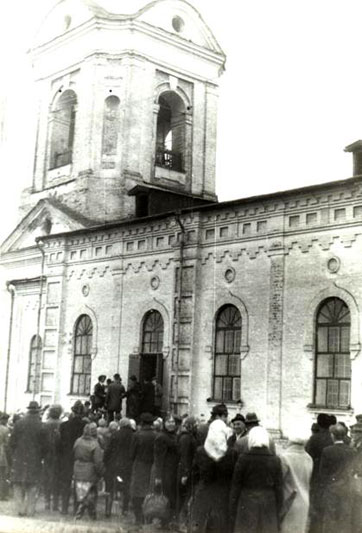 Открытие музея в Зосимо-Савватиевской церкви села Коршик. 9 мая 1985 г.