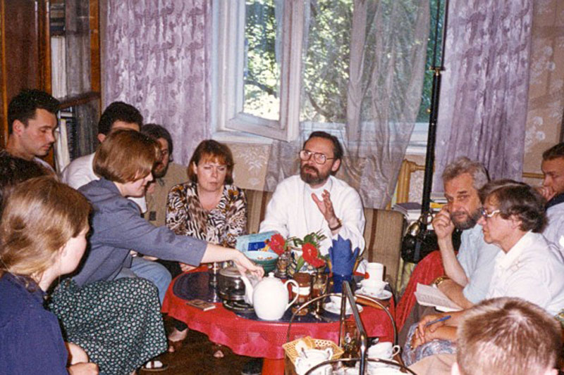 Огласительная встреча в Риге. Начало 1990-х гг.