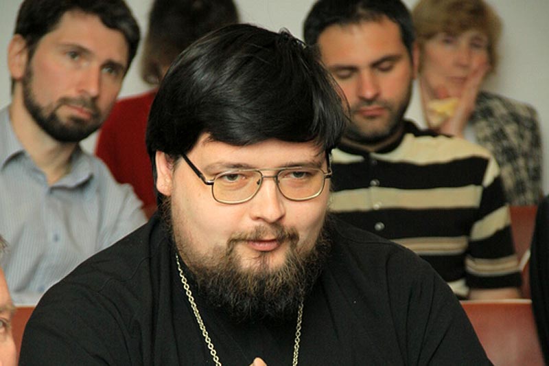 Священник Максим Плякин
