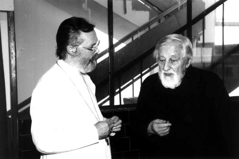 Священник Георгий Кочетков и протопресвитер Виталий Боровой. 2002 г.