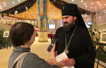 Интервью у архиепископа Пятигорского и Черкесского Феофилакта берет Анастасия Наконечная