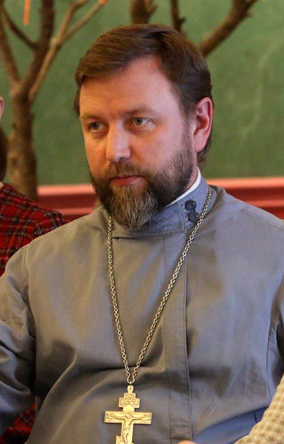 Священник Павел Бибин