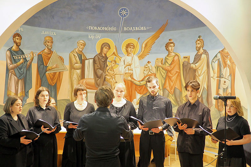 Хор Свято-Филаретовского института под управлением Ильи Крошкина