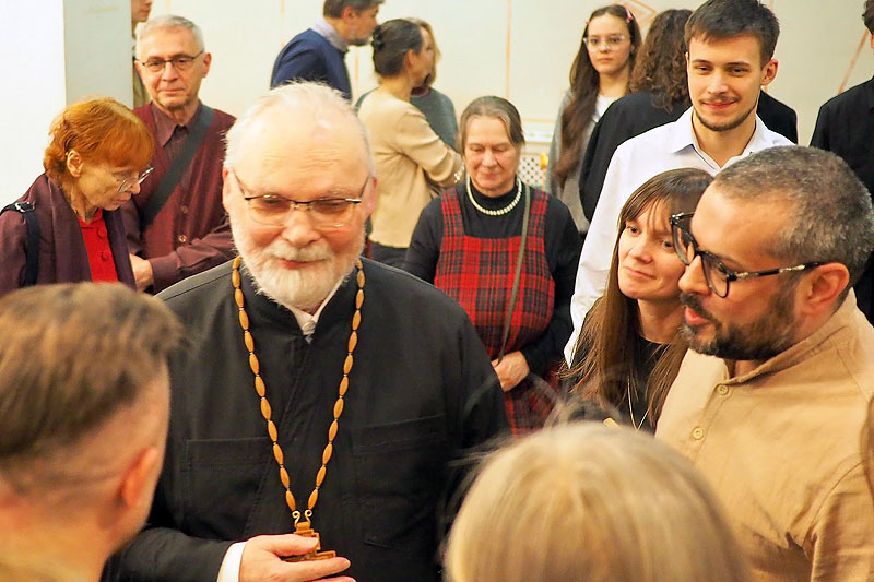 После презентации о. Георгий Кочетков продолжил отвечать на вопросы