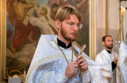 священник Алексей Лаушкин