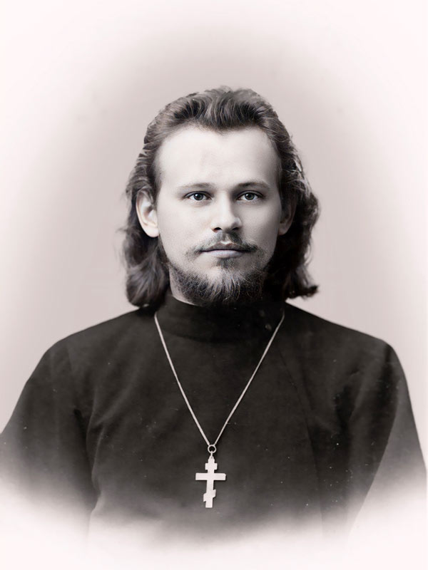 Священник Александр Секундов